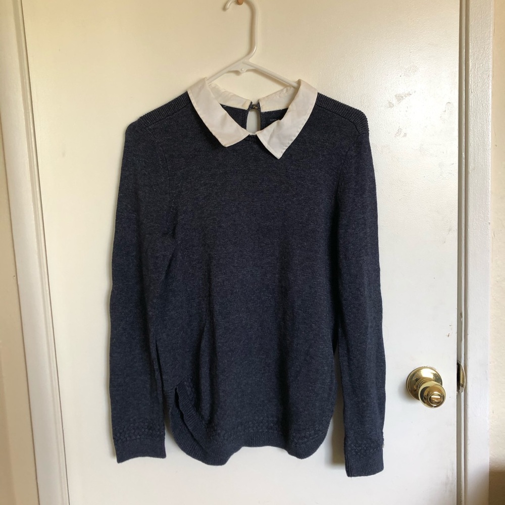 Collared Knitted Sweater
